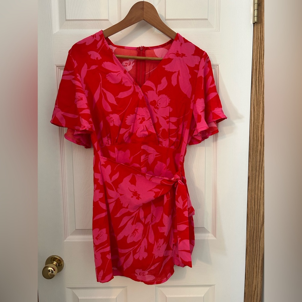 Cupshe Vibrant Red and Pink Floral Jumpsuit
